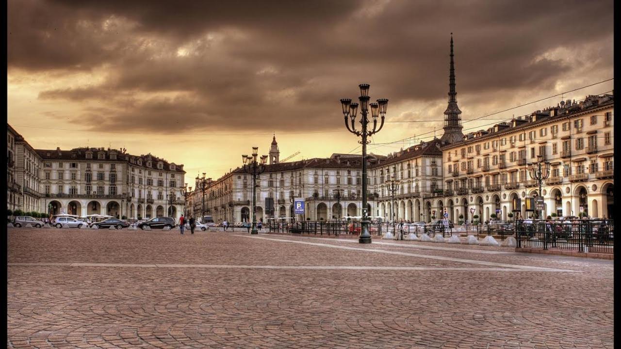 Il Salotto Di Torino Centrale In Piazza Vittorio Buitenkant foto